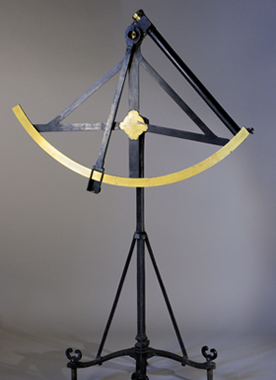Quart-de-cercle mobile à une lunette