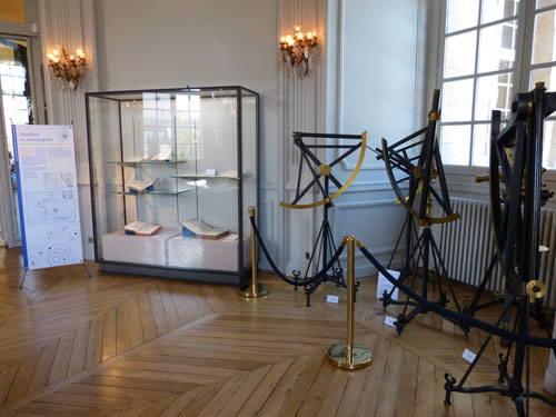 Vitrine sur géodésie et cartographie