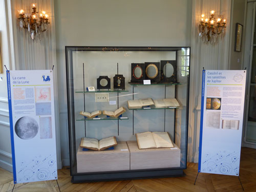 Vitrine sur Cassini et les satellites de Jupiter