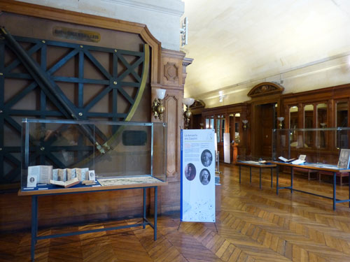 Vitrine sur la dynastie des Cassini